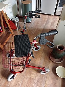 rollator for outdoors and indoors