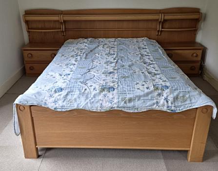 Bedroom furniture for sale