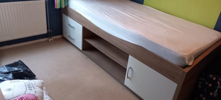 beautiful teen bed including mattress