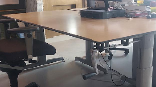 Desk 180 x 90 cm