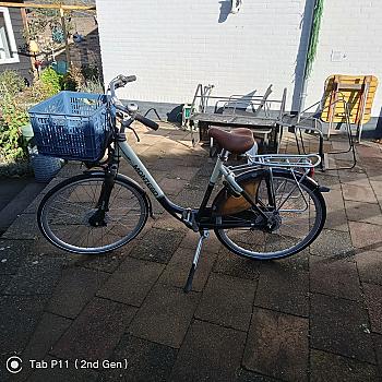 Ladies' bicycle 